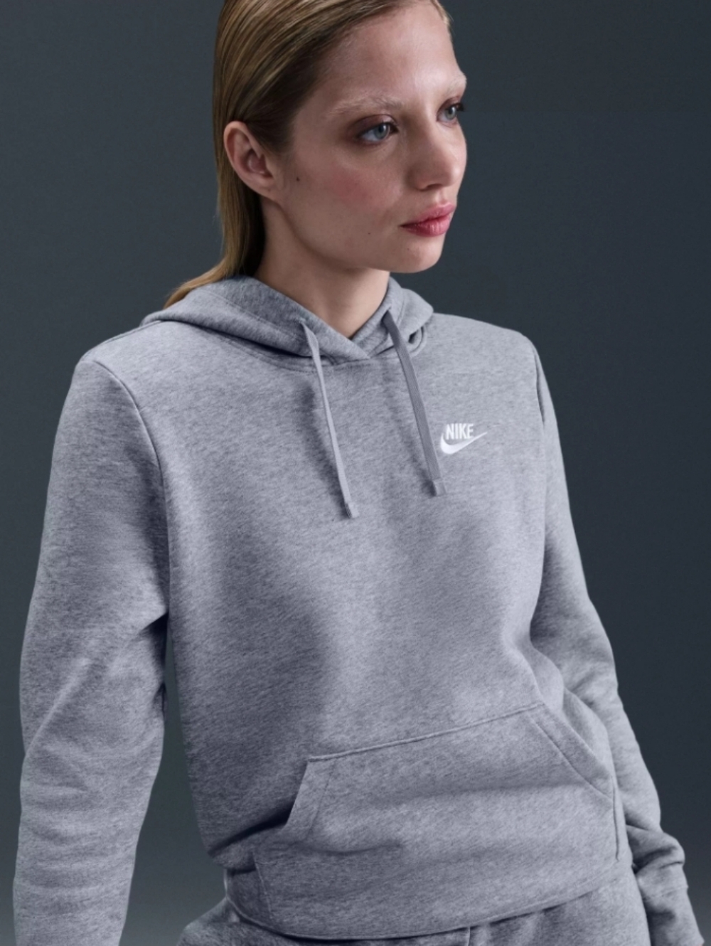 Nike Women's Sportswear Club Fleece Pullover Hoodie. Size XS